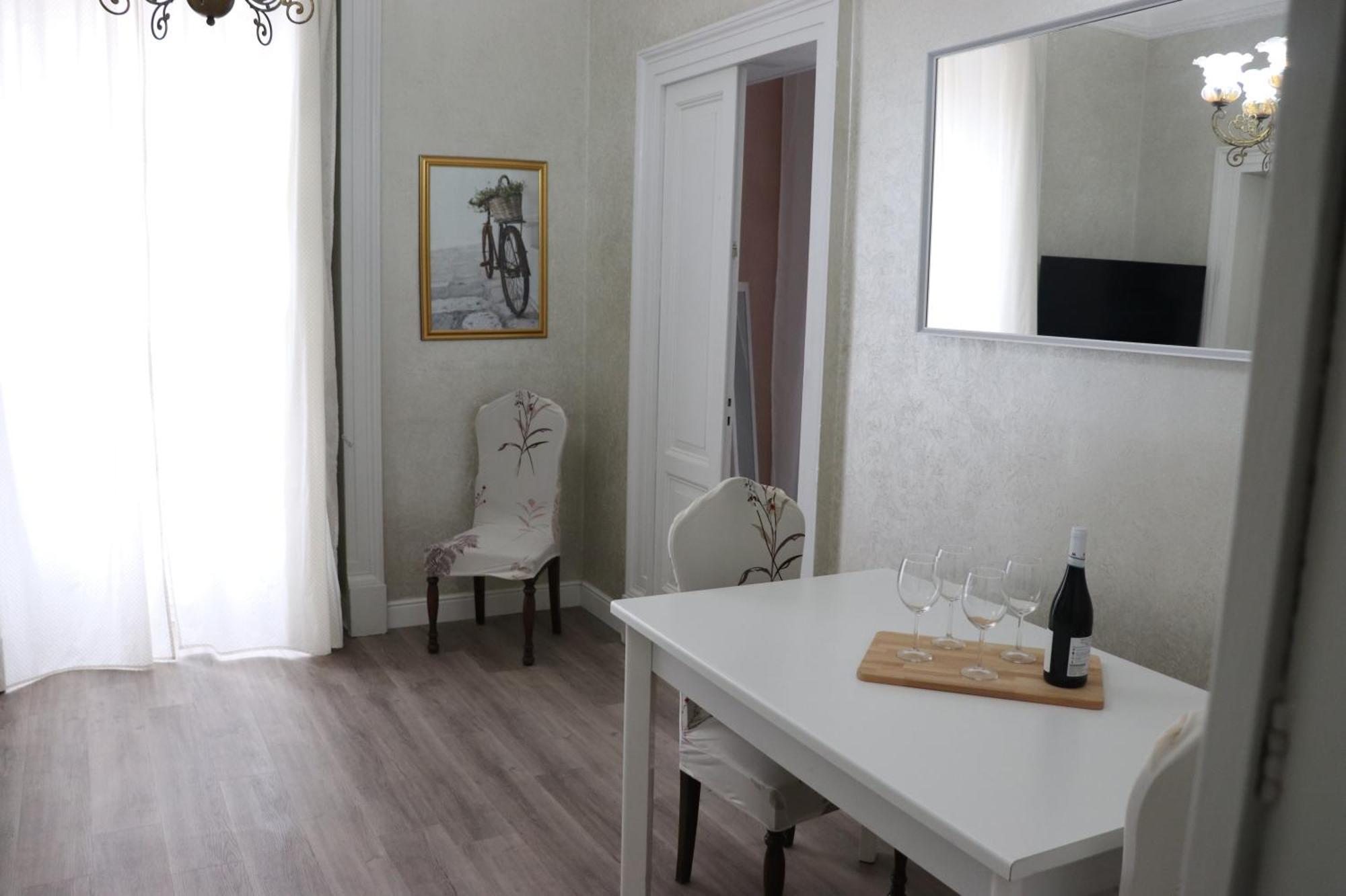 Machiavelli Home CTA Exteriör bild
